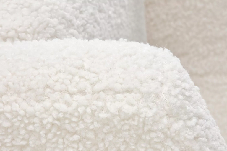 Материята „Teddy“